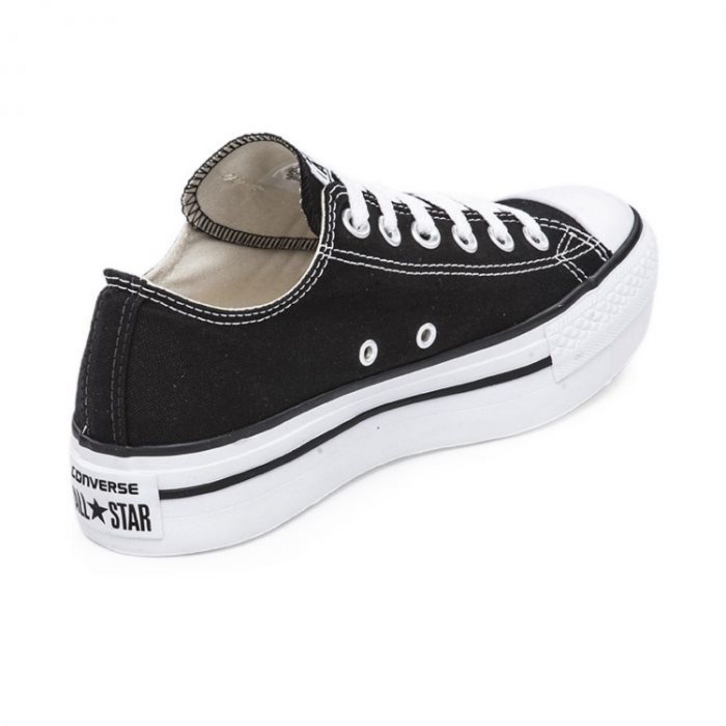 Converse Negras con Plataforma